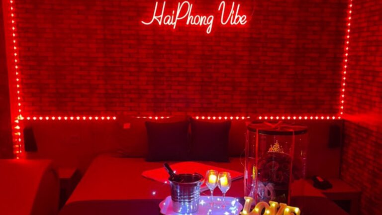 Cozi 9 Hải Phòng- Phòng Red (Red Room)